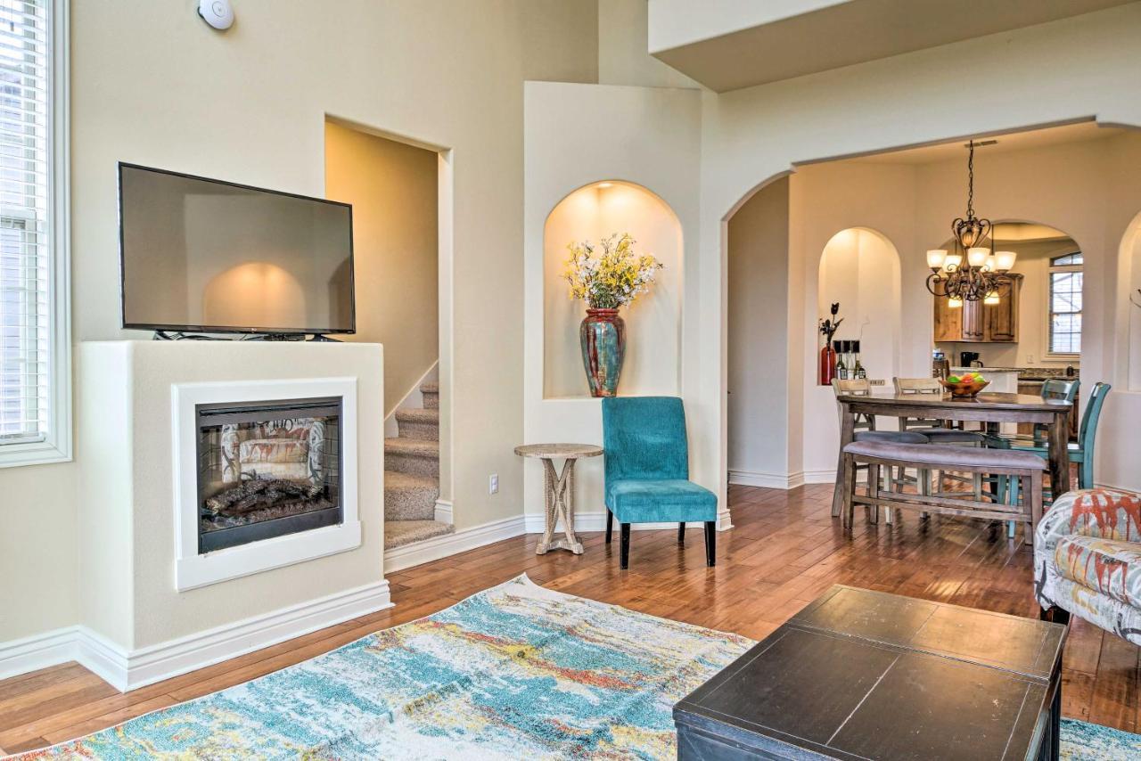 Apartmán Luxe Branson Retreat With Mtn Views And Pool Access! Exteriér fotografie