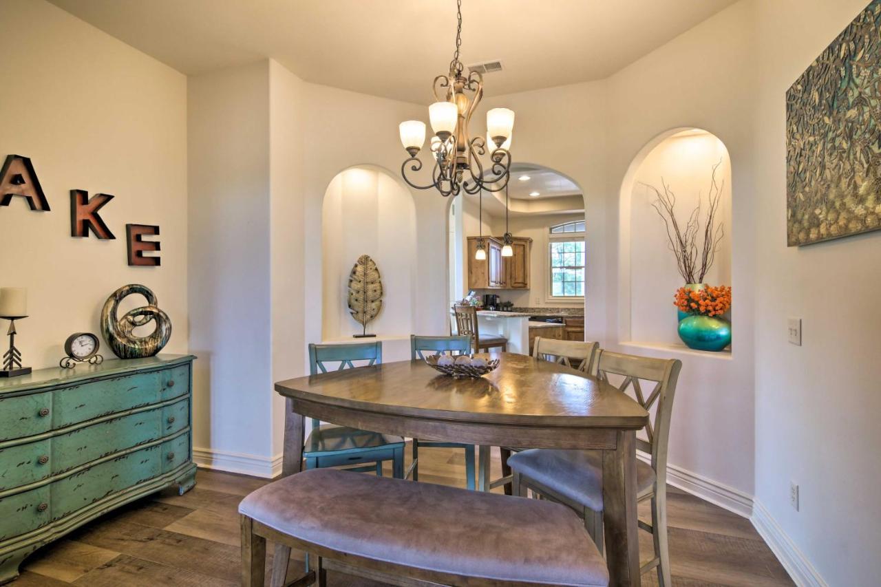 Apartmán Luxe Branson Retreat With Mtn Views And Pool Access! Exteriér fotografie