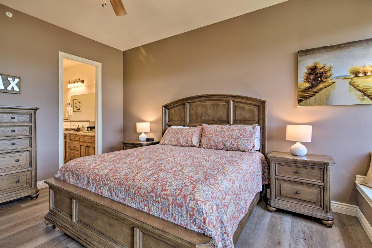 Apartmán Luxe Branson Retreat With Mtn Views And Pool Access! Exteriér fotografie
